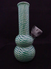 Load image into Gallery viewer, Green Mini Bong